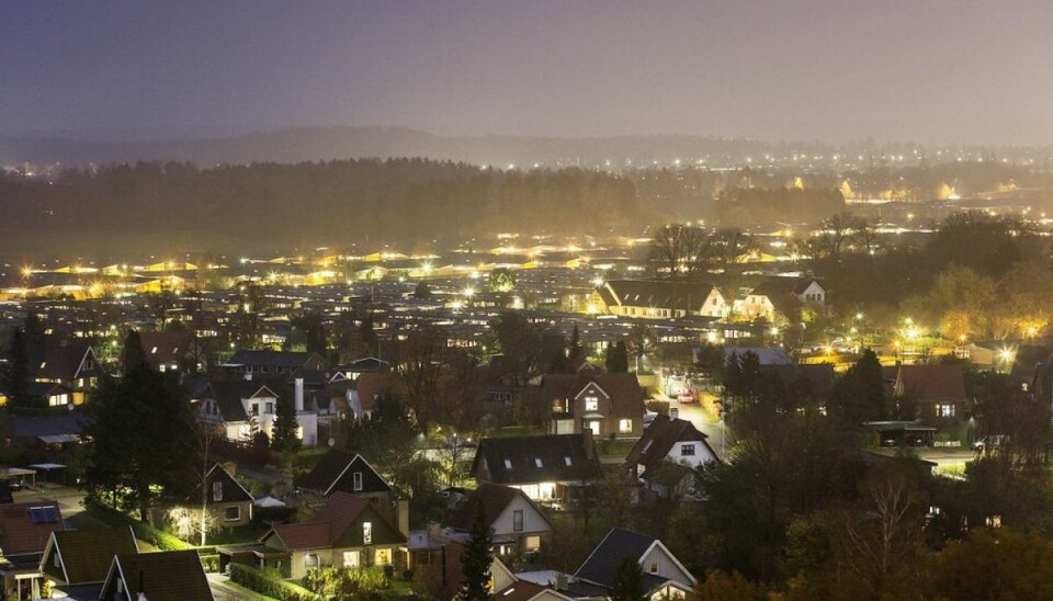 For få beskytter sig selv med effektiv metode Udendørs belysning er noget af det, der kan holde tyven fra døren. Foto: Scanpix.