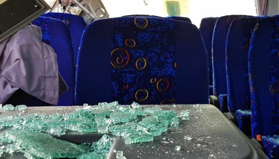 Turistbus ramt af bombe