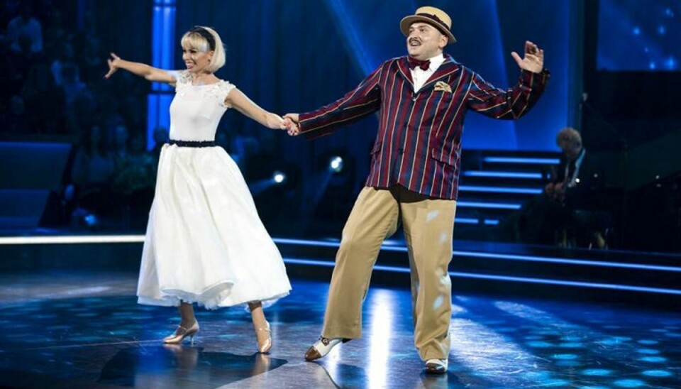 Tv-kok Umut Sakarya og Jenna Bagge. Vild med Dans sæson 16, program 6, fredag den 18. oktober 2019. KLIK VIDERE FOR FLERE BILLEDER. (Foto: Martin Sylvest/Ritzau Scanpix) Tv-kok Umut Sakarya og Jenna Bagge. Vild med Dans sæson 16, program 6, fredag den 18. oktober 2019. KLIK VIDERE FOR FLERE BILLEDER. (Foto: Martin Sylvest/Ritzau Scanpix)