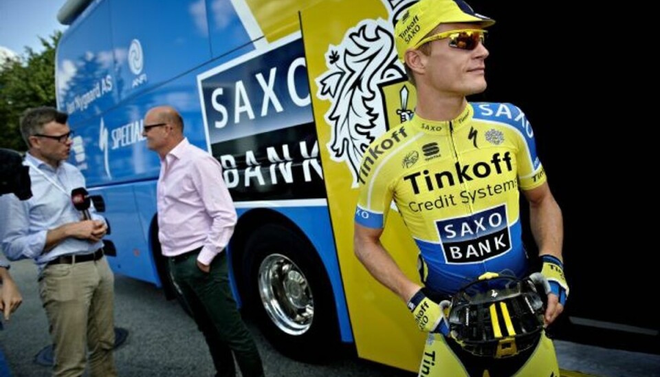Breschel snupper et år mere hos Tinkoff-Saxo Matti Breschel og Bjarne Riis fra Tinkoff-Saxo, før Post Danmark Rundt 3 etape blev kørt imellem Skanderborg og Vejle. En distance på 176 km. (Tariq Mikkel Khan/POLFOTO) Foto: MIKKEL KHAN TARIQ/POLFOTO