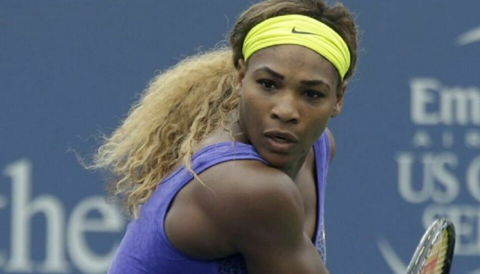 Serena Williams vandt 9 af kampens 10 sidste partier, da hun gjorde kort proces mod Ana Ivanovic i finalen i tennisturneringen i Cincinnati. Foto: Al Behrman/AP