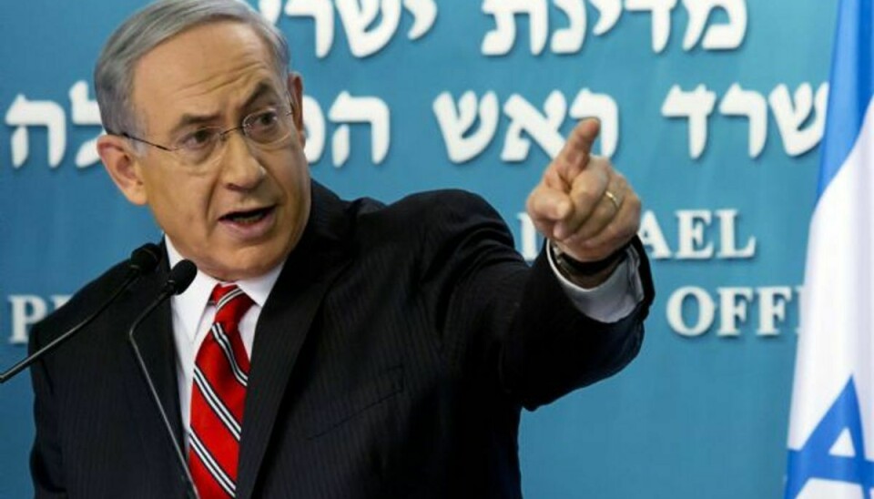Benjamin Netanyahu trækker israelske forhandlere hjem, efter tre raketter har ramt det sydlige Israel. Foto: Jim Hollander/AP