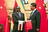 Zimbabwes præsident Robert Mugabe er i kina, hvor han mødes med præsident Xi Jinping. Foto: Diego Azubel/AP