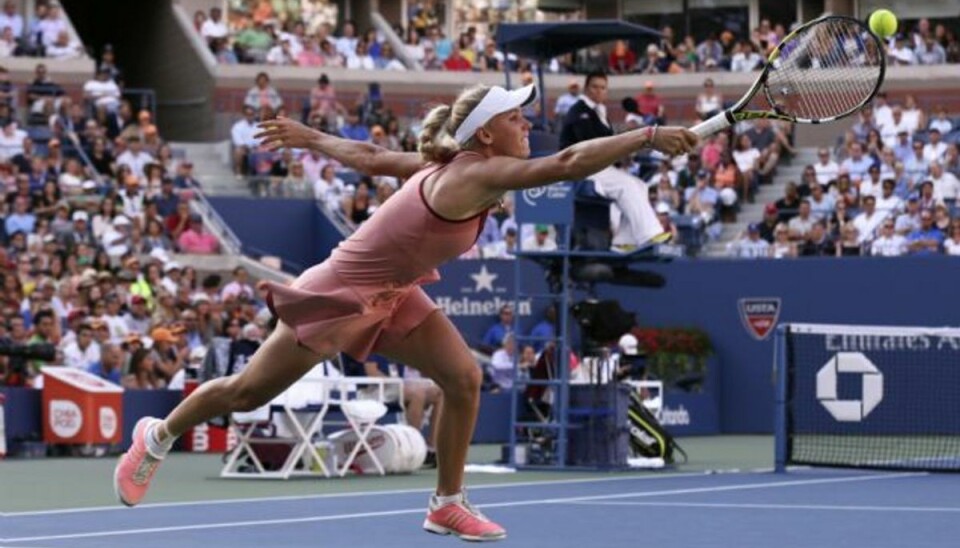 Wozzy efter nederlag: Hun var bedre end mig Caroline Wozniacki var oppe mod en stærk modstander i finalen ved US Open. Serena Williams vandt 6-3 6-3. Foto: Charles Krupa/AP