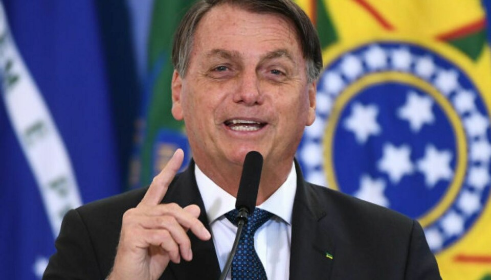 Brasiliens præsident, Jair Bolsonaro, antyder, at nye coronavacciner kan forvandle folk til krokodiller eller give kvinder skæg. (Arkivfoto) Foto: Evaristo Sa/AFP