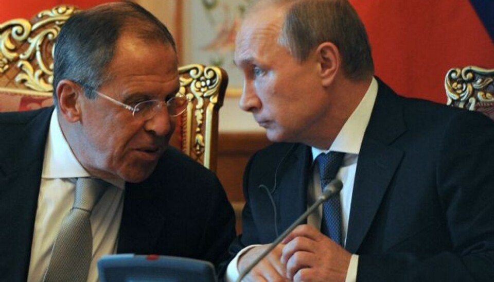 Rusland: EU undergraver fredsproces Skærpede sanktioner mod Moskva undergraver fredsprocessen, mener Sergej Lavrov. Foto: Mikhail Klimentyev/AP