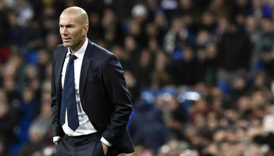 Zinedine Zidane og Real Madrid får – sammen med Atletico Madrid – en lang transferkarantæne. Foto: GERARD JULIEN/Scanpix