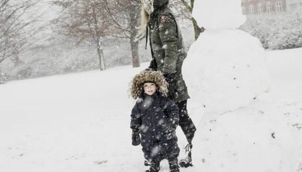 Hvid jul bliver endnu mere sjælden i fremtiden, hvor der er udsigt til en generel temperaturstinging på 3,5 grad året rundt. Det viser DMI’s prognose for klimaet i Danmark ved slutningen af dette århundrede. (Arkivfoto). Foto: Jeppe Bjørn Vejlø/Scanpix Hvid jul bliver endnu mere sjælden i fremtiden, hvor der er udsigt til en generel temperaturstinging på 3,5 grad året rundt. Det viser DMI’s prognose for klimaet i Danmark ved slutningen af dette århundrede. (Arkivfoto). Foto: Jeppe Bjørn Vejlø/Scanpix