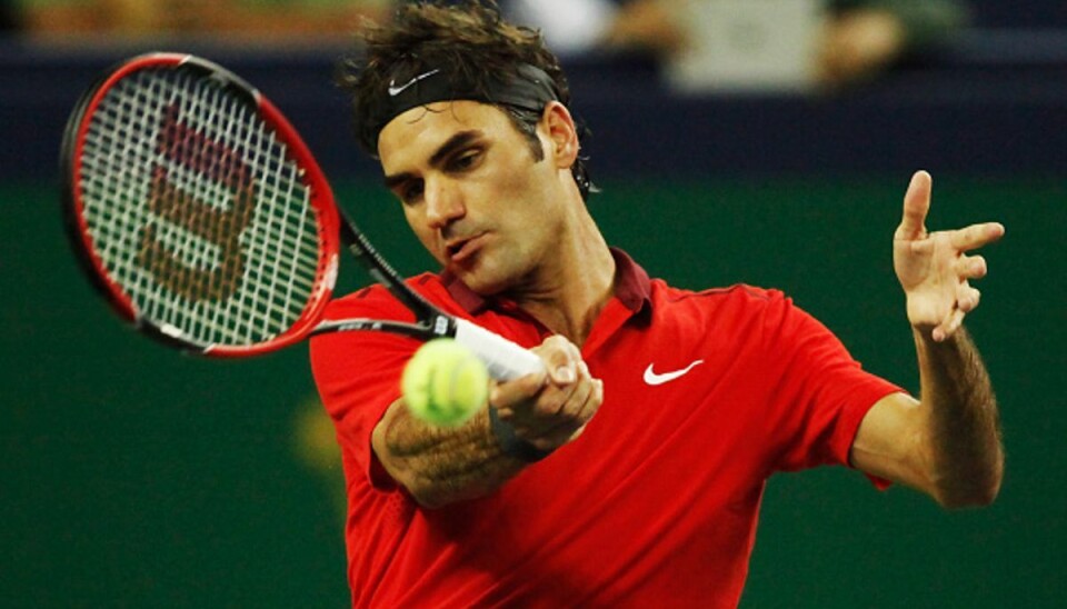 Federer overlevede fem matchbolde i Shanghai Roger Federer balancerede i den grad på nederlagets rand. Foto: Getty Images.