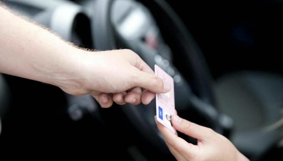 En 22-årig mand fra Slagelse er sigtet for misbrug af dokument samt kørsel uden kørekort. Foto: Colourbox.com (Modelfoto).