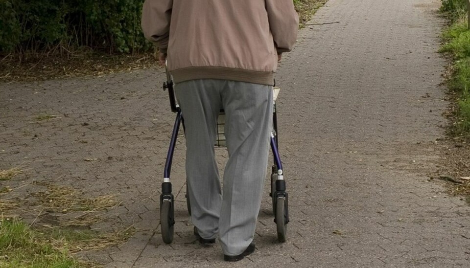 Efterlysning: 96-årig gået fra plejehjem Fyns Politi efterlyser en 96-årig demensramt mand, der går med rollator. Foto: Fyns Politi