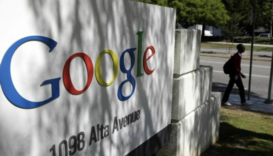 En 20-årig man er sigtet for at svindle for 600.000 kroner som falsk google-direktør. Foto: Marcio Jose Sanchez/AP